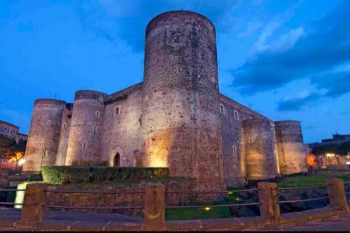 La Casetta Al Centro Catania-Fontanarossai nemzetközi repülőtér Kültér fotó