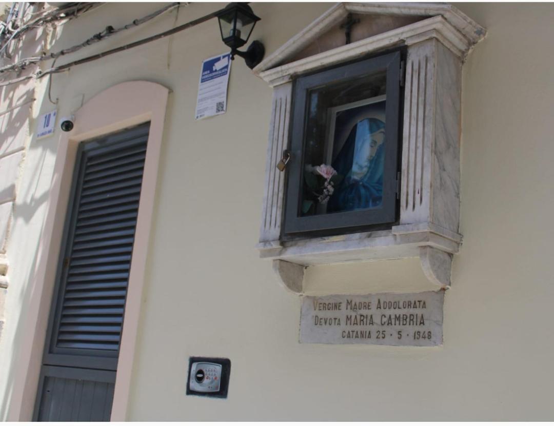 La Casetta Al Centro Catania-Fontanarossai nemzetközi repülőtér Kültér fotó